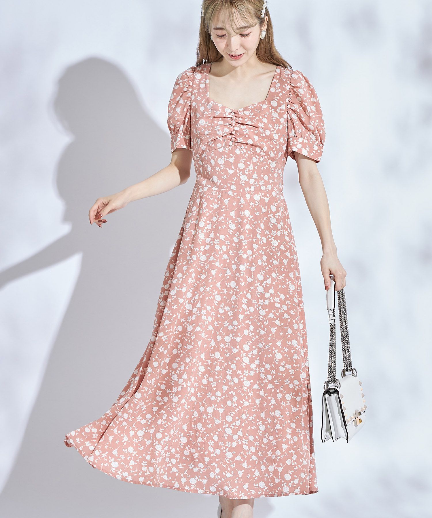 日本 tocco-closet - 愛心領泡泡袖雪紡洋裝-典雅玫瑰-鮭魚粉