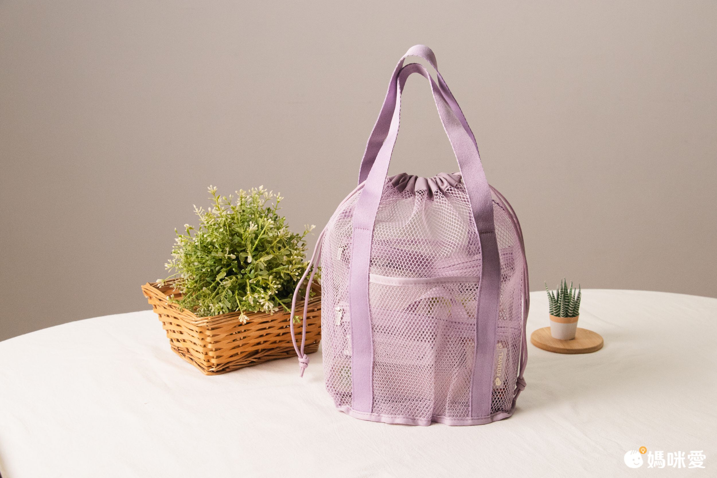 韓國 byfulldesign - 韓製手提網眼水桶抽繩收納包-霧綠 (320x320x220mm)