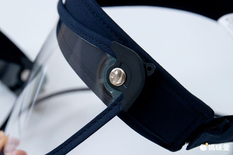 兒童加寬透明防飛沫面罩空頂帽-可調節角度-黑色