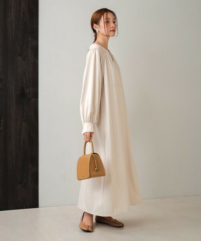 日本 Bab - 優雅蕾絲拼接背綁帶長袖洋裝-駝色