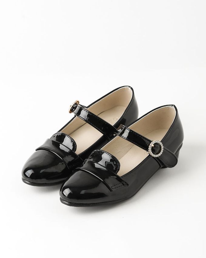 韓國 OZKIZ - 鑲鑽英倫風亮漆皮皮鞋-黑