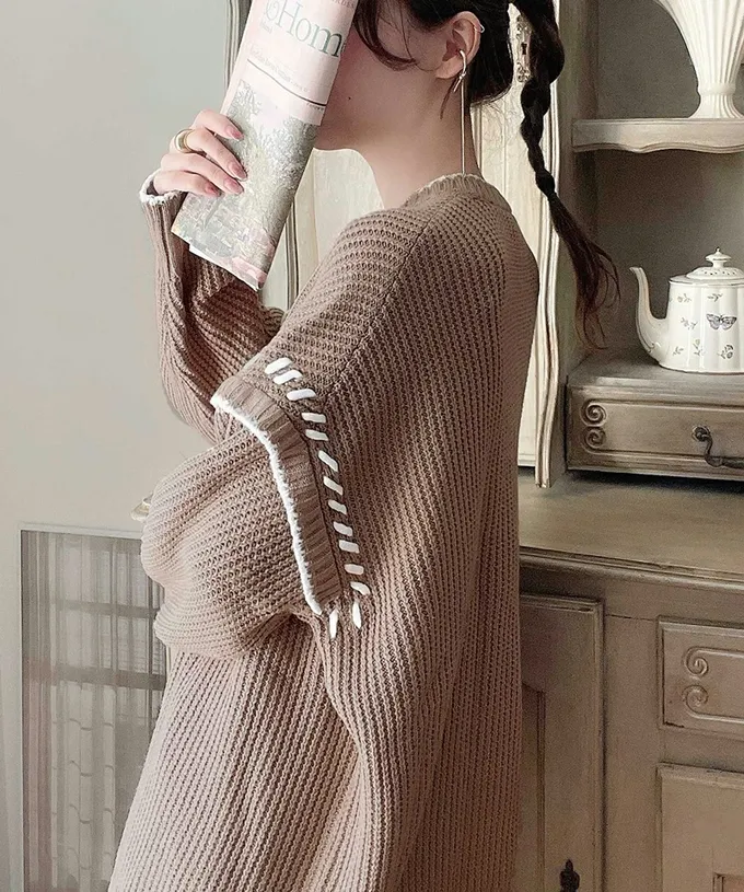 日本 Classical Elf - Java 落肩滾邊縫線粗針織長版上衣-黑x白