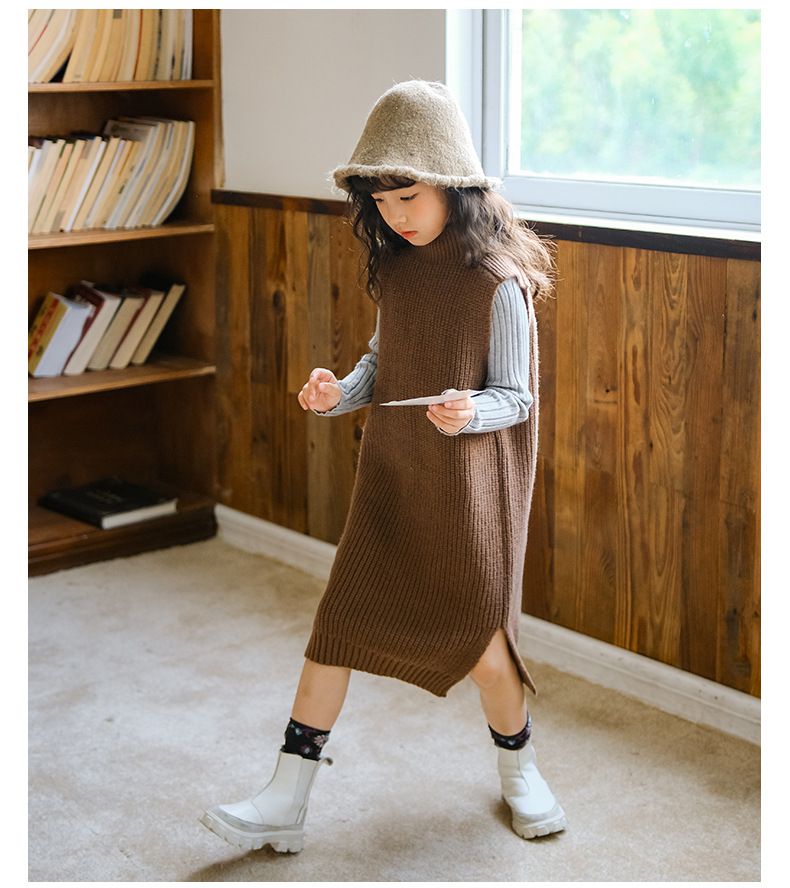 森林系半高領針織背心連身裙-咖啡色