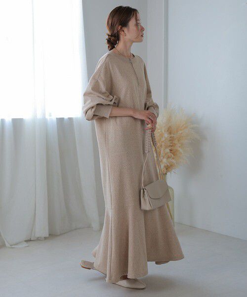 日本 Bab - 2WAY圓領印花魚尾洋裝-摩卡