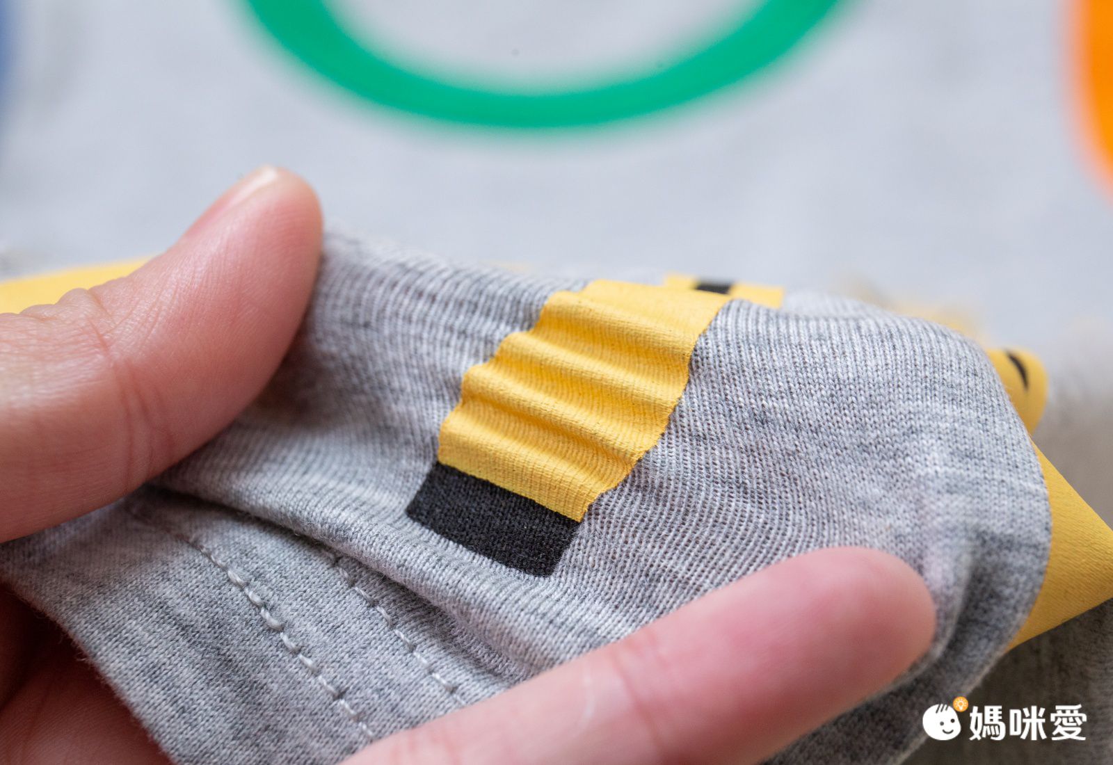 純棉短袖上衣-逗趣恐龍-花灰色