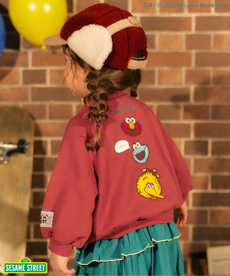 日本 apres les cours - 聯名限定 芝麻街印花大學T-米黃