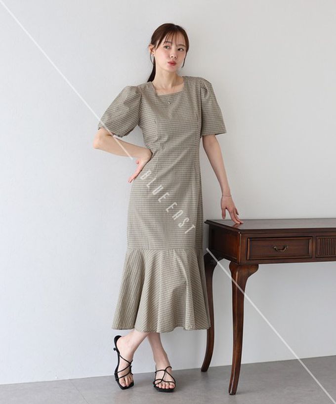 日本 BLUE EAST - 優雅方領後綁帶泡泡袖魚尾洋裝-波點-咖啡 (M)