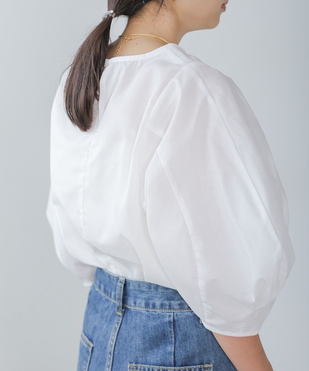 日本 Bab - 圓領百搭氣球袖上衣-淺綠