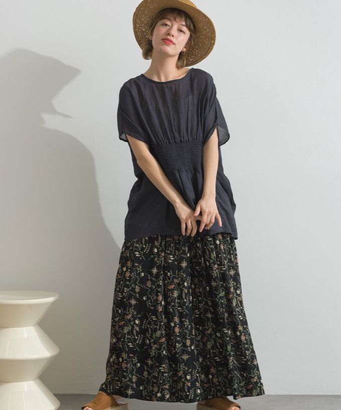 日本 Lupilien - 印度棉 人字紋清爽飄逸瘦腰短袖上衣-黑