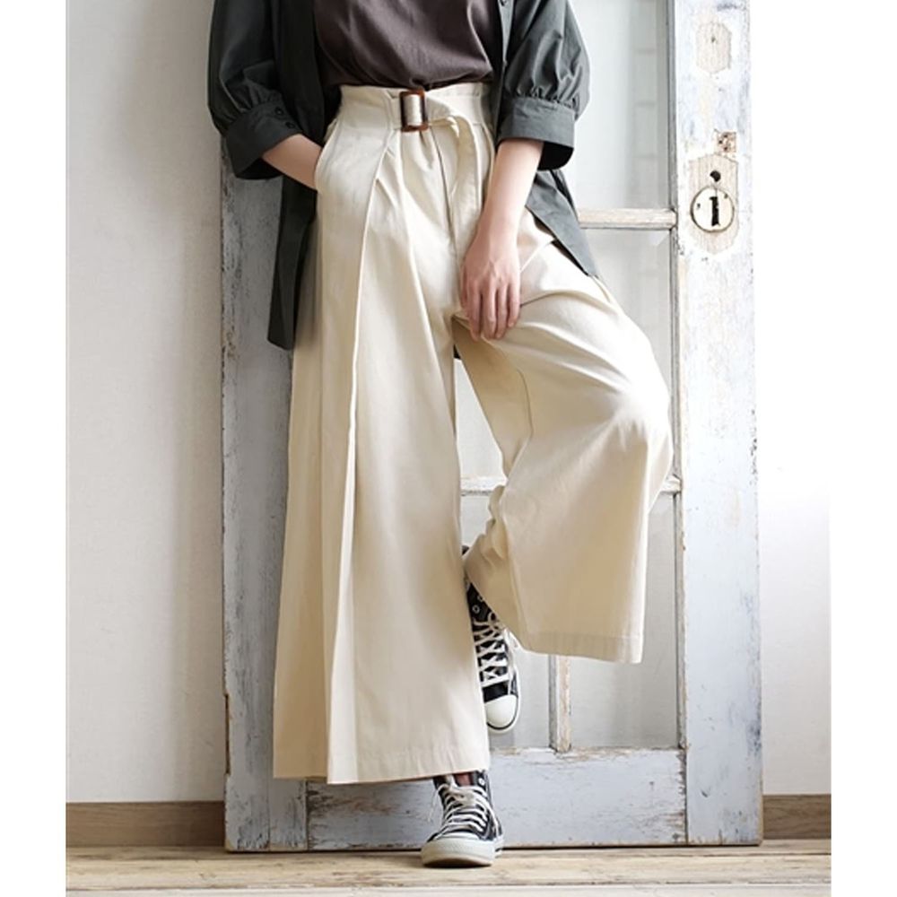 日本 zootie - 純棉率性設計感打褶腰帶寬褲-米