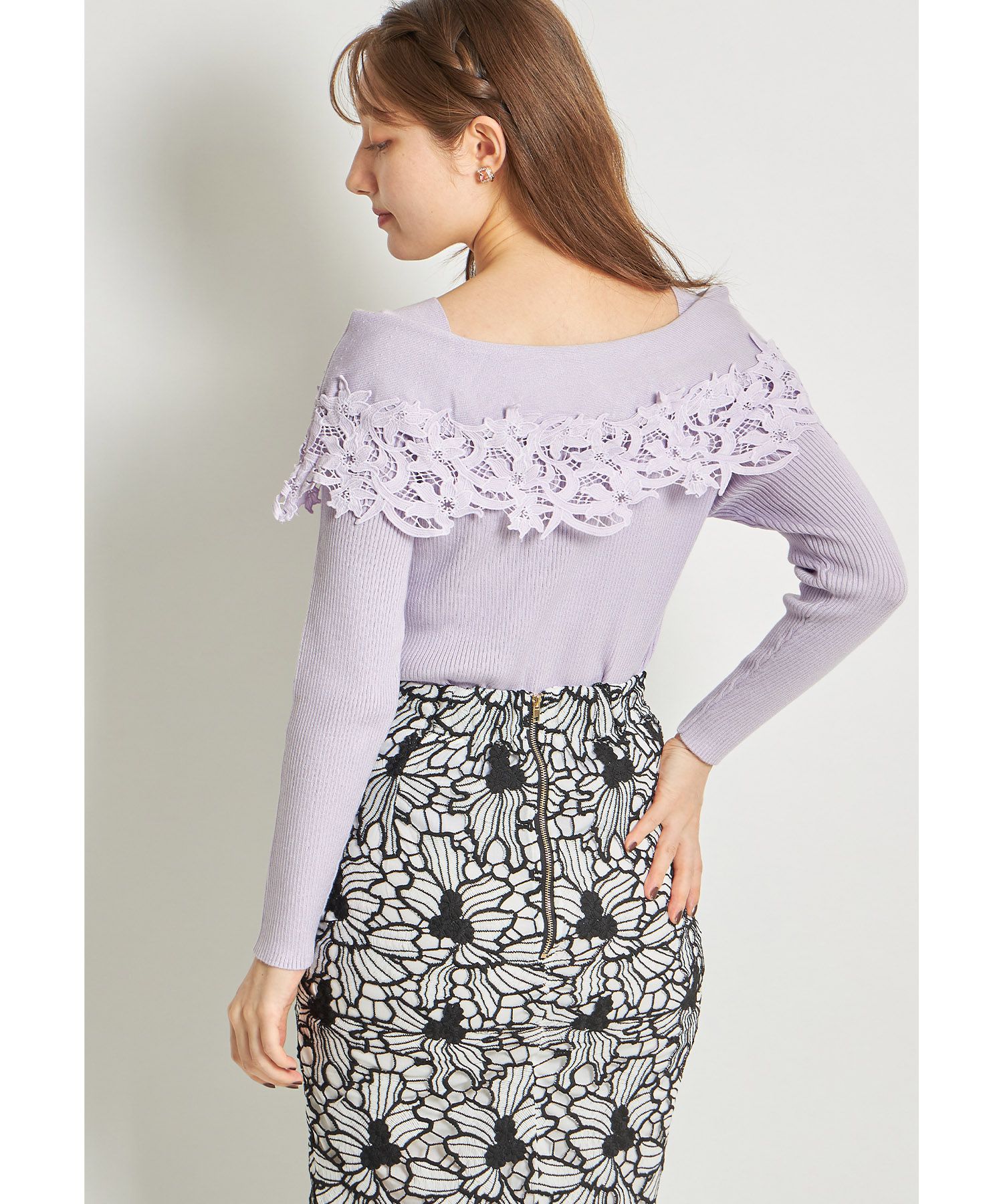 日本 tocco-closet - 氣質蕾絲拼接針織上衣-天使白