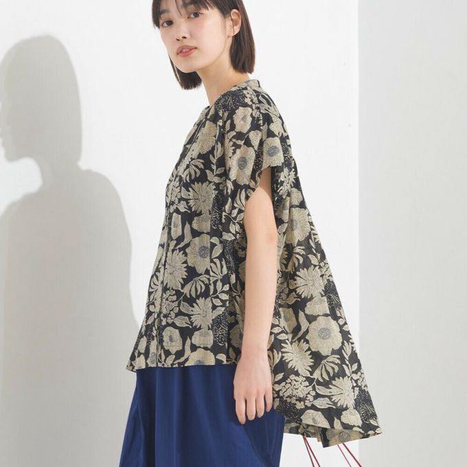 日本 OMNES - 100%印度棉 輕盈寬版襯衫式上衣-條紋-棕