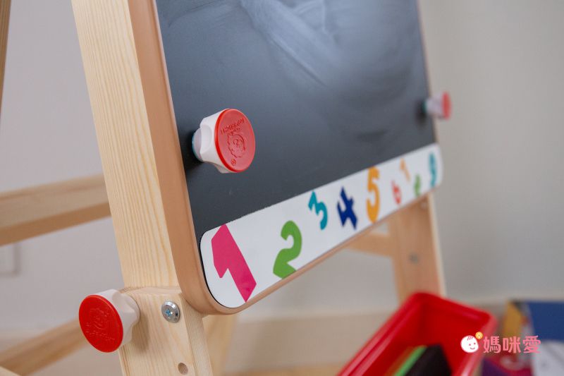 獨家超值組【芬蘭 Top Bright】二合一畫板書桌，專屬學習空間