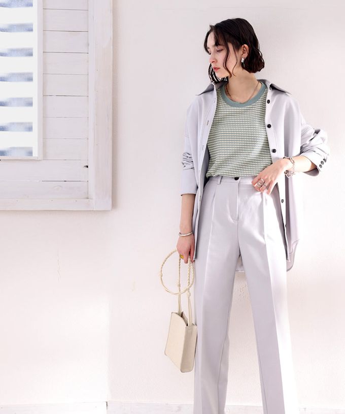 日本 Classical Elf - 緹花圓領彈性泡泡五分袖上衣-黑