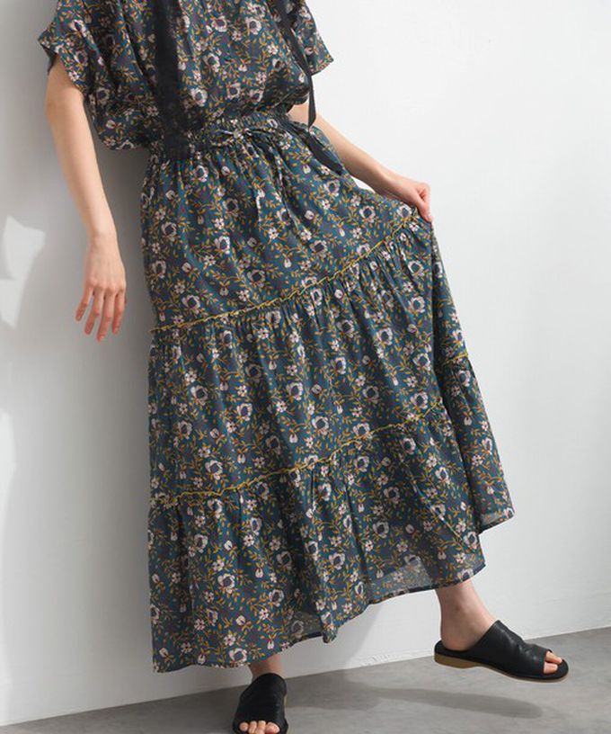 日本 Lupilien - 100%印度棉 華奢滿版印花分層長裙-綠系