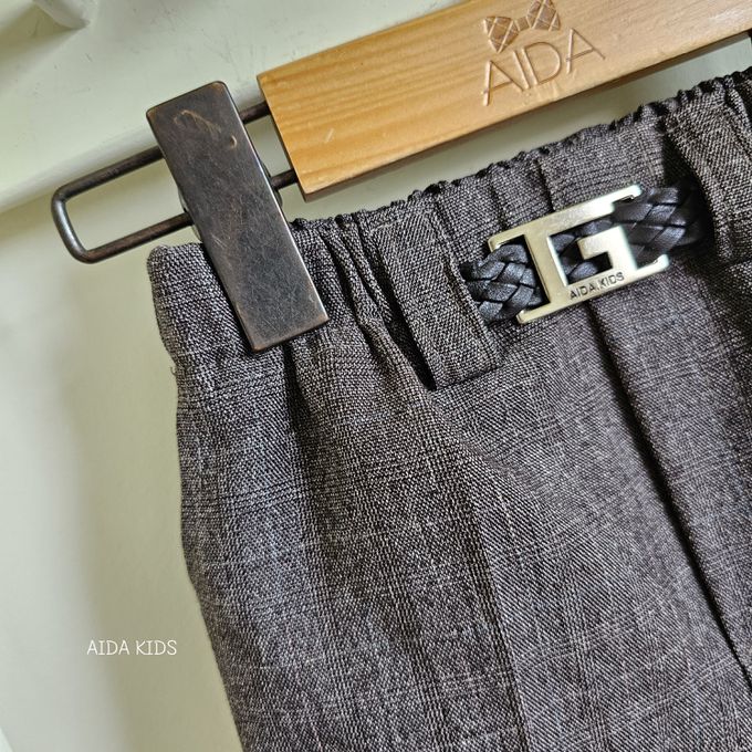 韓國 AIDA - 裝飾腰帶鬆緊腰直筒長褲-摩卡咖