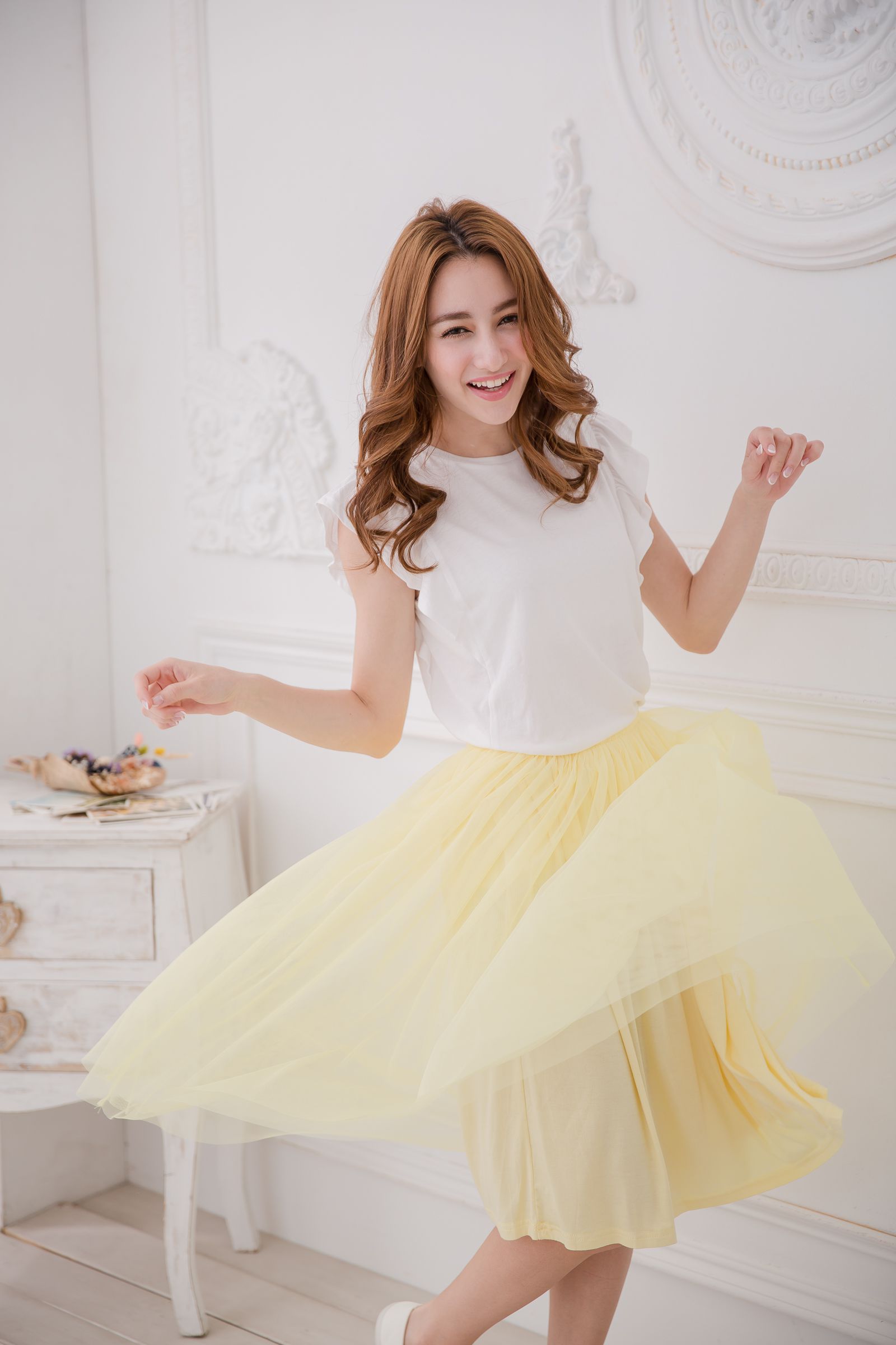 Peachy - 獨家訂製綿柔半身紗裙-半身中長版-嫩鵝黃 (F)