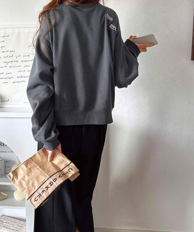 日本 Classical Elf - Java 裏起毛隨性logo長袖上衣-燕麥白