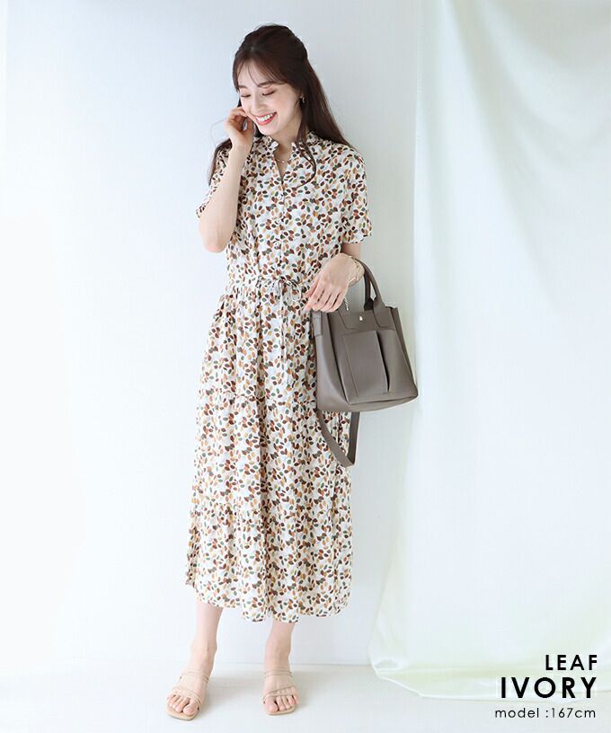 日本 BLUE EAST - 氣質小V領排釦短袖洋裝-木春菊-水藍 (M(Free))