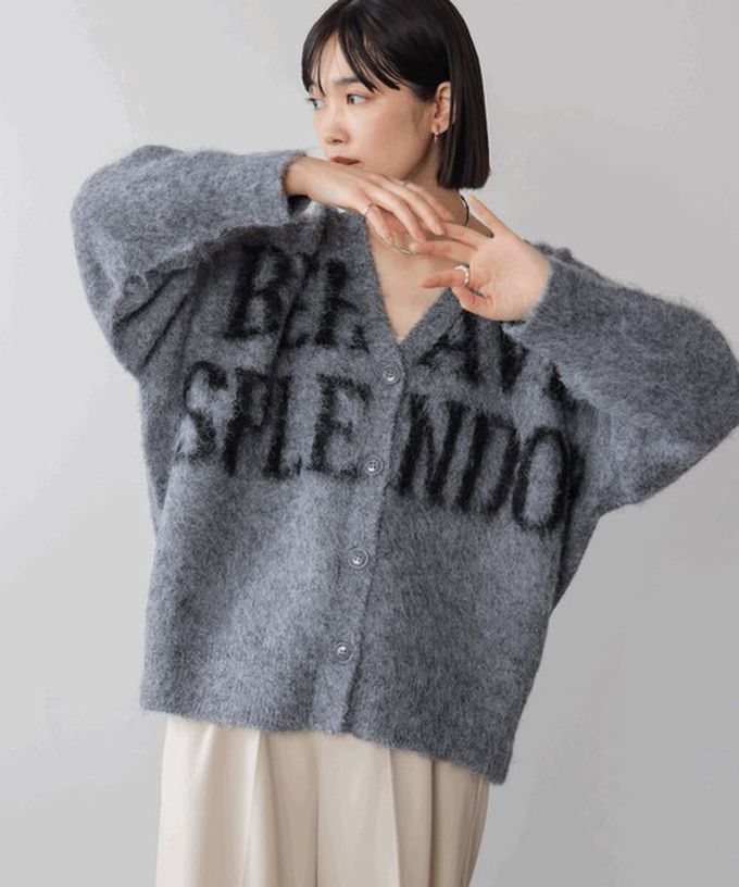 日本 Bab - 英文字印花顯瘦V領針織開襟衫-摩卡