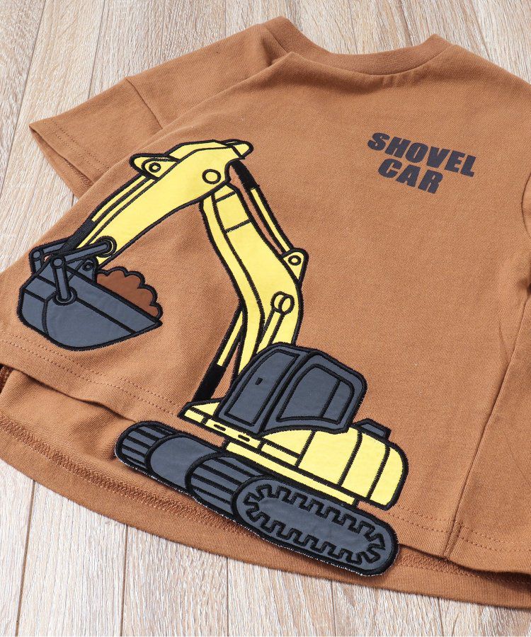 日本 apres les cours - 搶眼造型印花短袖上衣-挖土機-摩卡