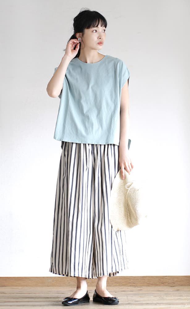 日本 zootie - 抗透汗 前短後長後縮腰設計一分袖上衣-淺藍