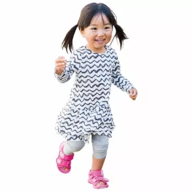 日本巧連智：小童網眼雙魔鬼氈涼鞋