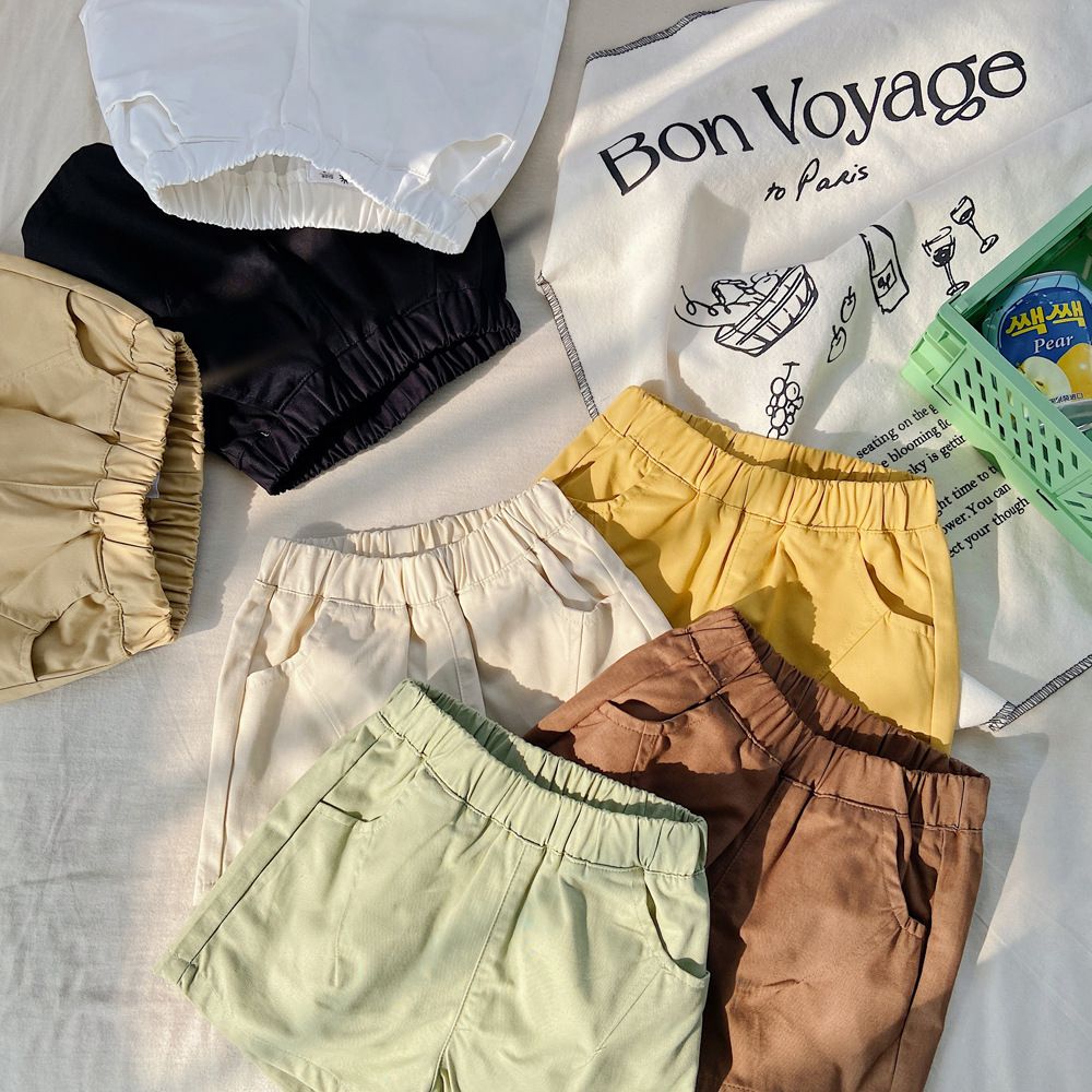 腰鬆緊休閒百搭短褲-杏色