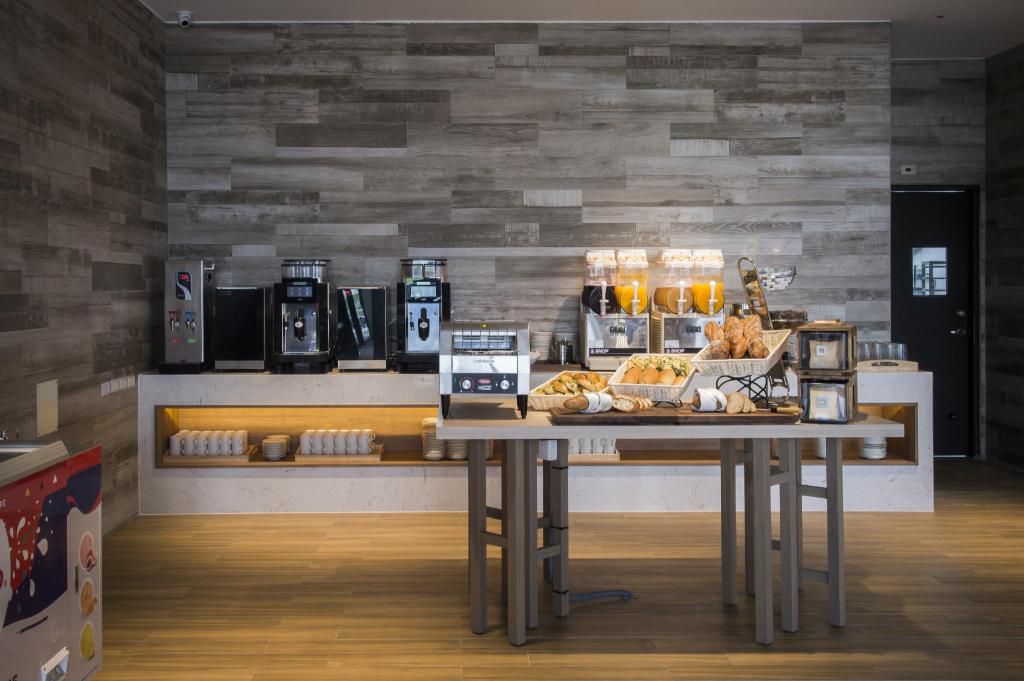 淡水河景第一排【將捷金鬱金香酒店】超值家庭專案