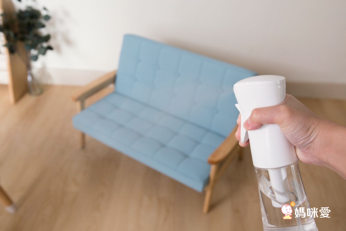 EasyClean 一級淨 - 90秒次氯酸抗菌液製造機-贈專用鹽包50入*1/盒+隨身噴霧瓶100ml空瓶*1方案-ES-250製造機*1+荷蘭連續噴瓶-350ml*1