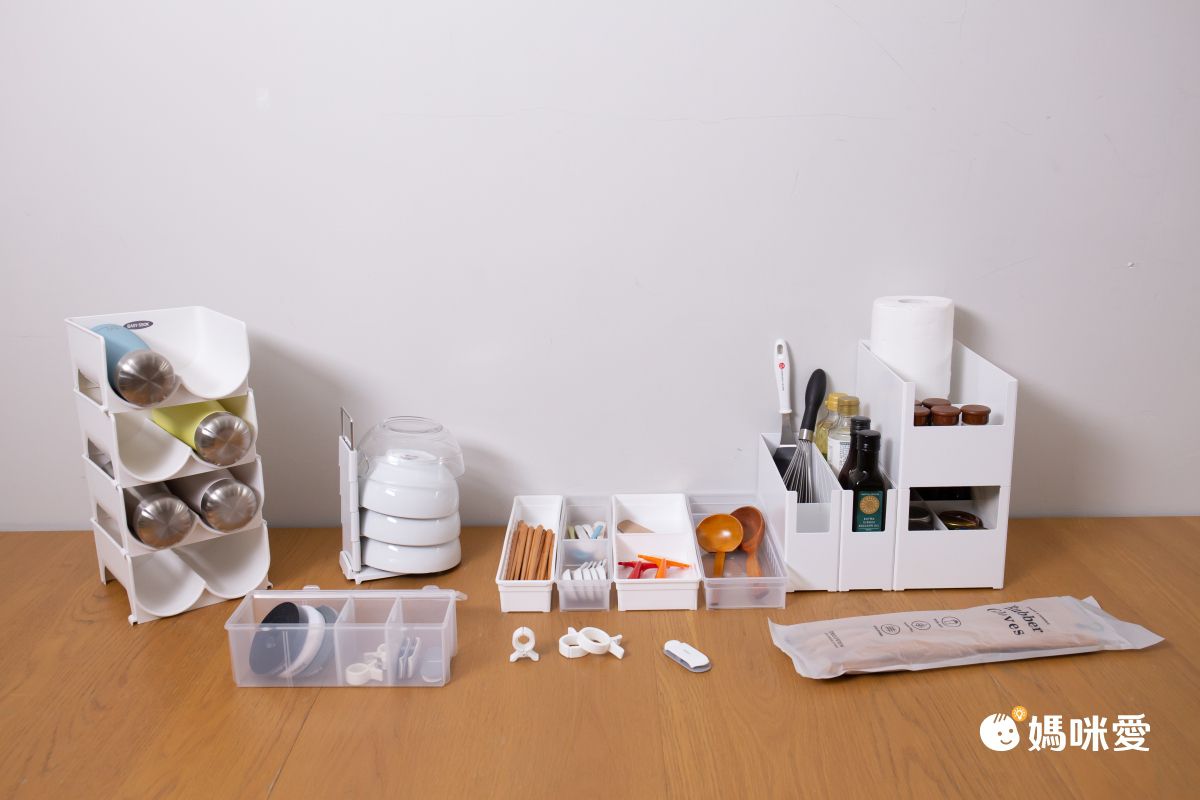 理理 liil - 韓國EASY-SSOK 可堆疊瓶罐收納架 (200x200x100mm)