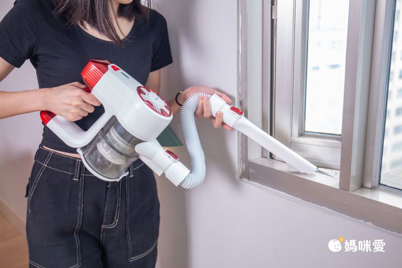 Jway - 無線四合一數位吸塵器(濕拖除螨版) JY-SV09M-白