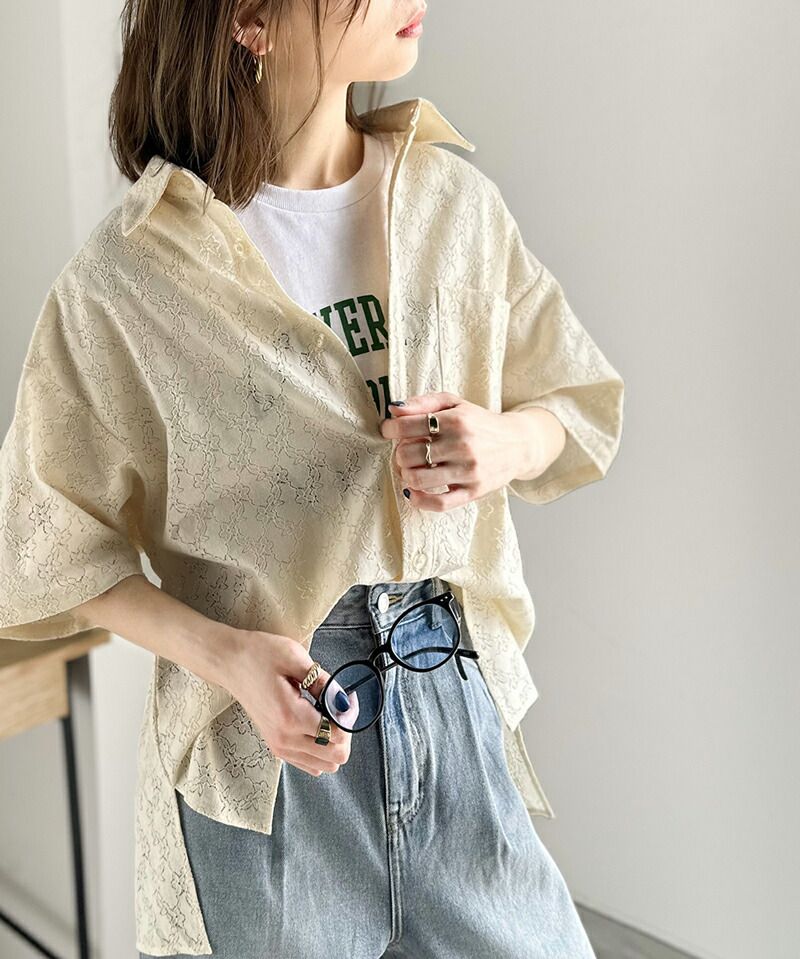 日本 Classical Elf - 浪漫花朵蕾絲翻領短袖襯衫-淺米杏