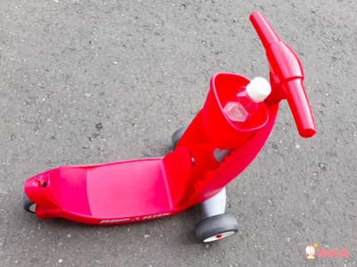 美國百年品牌 RADIO FLYER ❤ 兒童界的法拉利之稱超夯品牌！