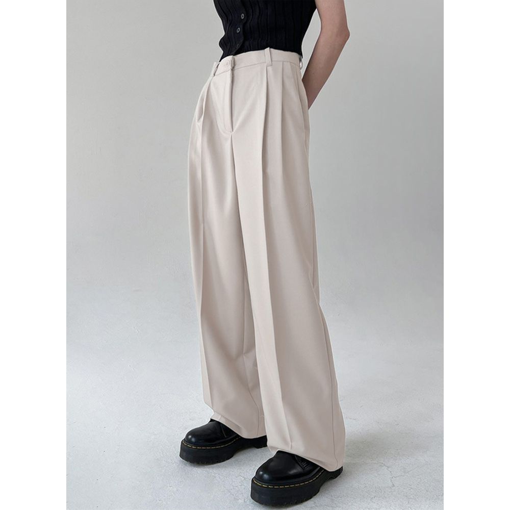時尚感修身打褶西裝寬褲-象牙杏
