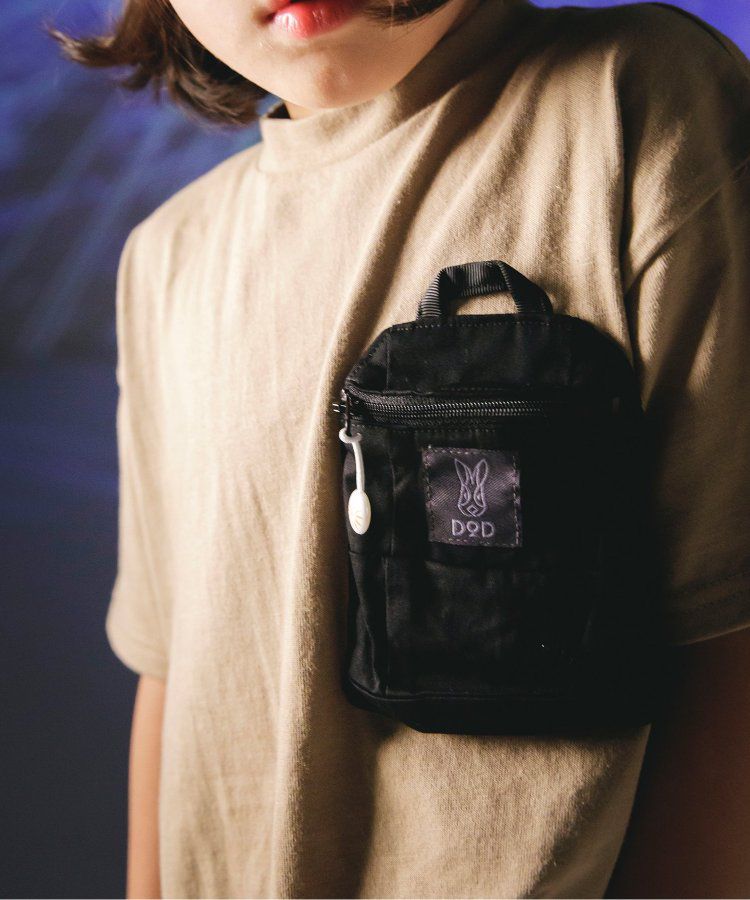 日本 BREEZE - 聯名款 夜光拉鍊大口袋短袖上衣-卡其