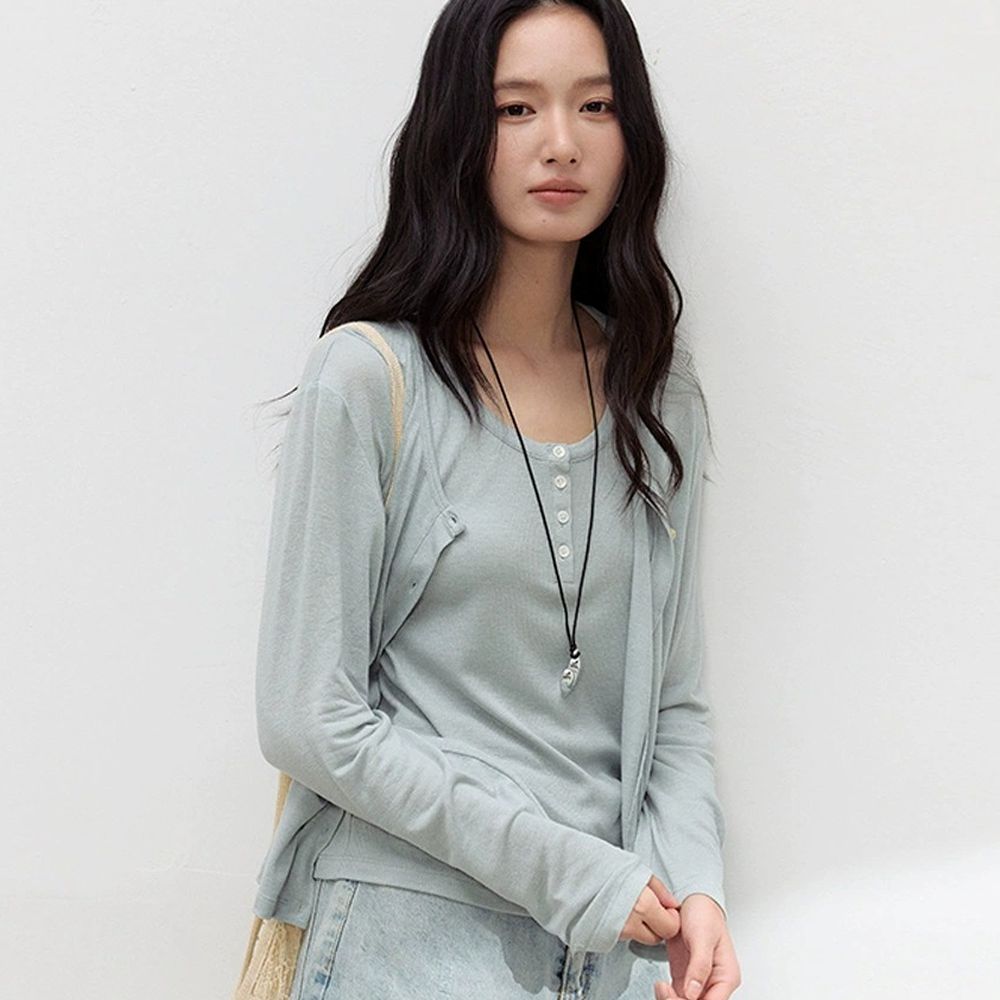 雲感天絲混亞麻U領貝殼釦薄長袖外套-霧藍