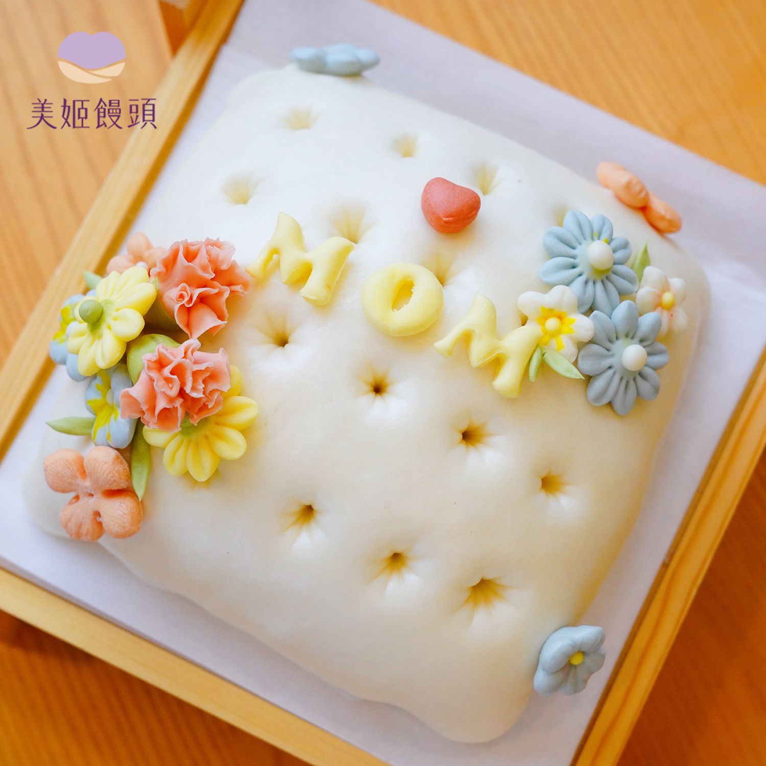 美姬饅頭 - 7吋花朵抱枕鮮乳蛋糕饅頭 (1入)-400g