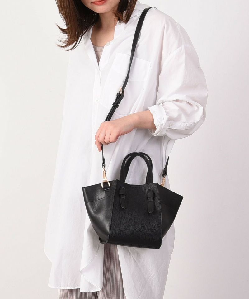 日本 COOCO - 仿皮蝙蝠托特包-白 (15x18.5x14.5cm)