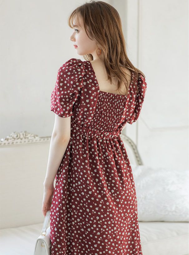 日本 GRL - 櫻桃點點V領復古泡泡短袖洋裝-黑