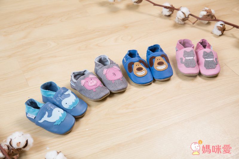 英國Inch Blue - 真皮手工寶寶鞋-水彩花