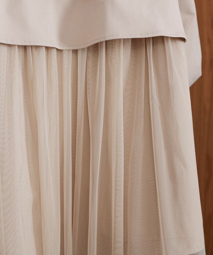 日本 Bab - [人氣款]背後皺摺薄紗連帽風衣外套-卡其杏