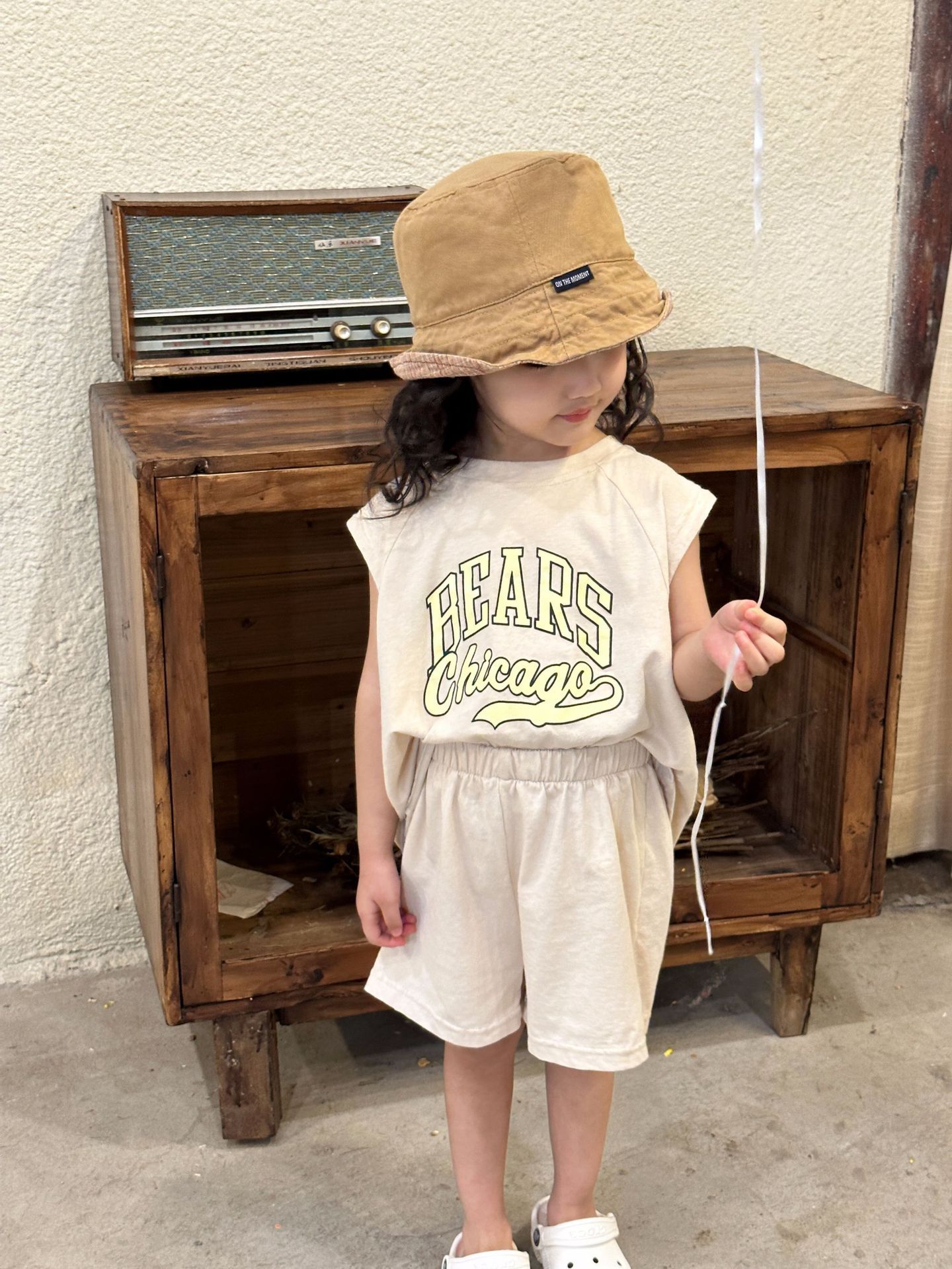 純棉圓領休閒無袖套裝-草寫英文字-灰色