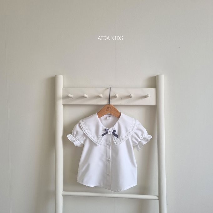 韓國 AIDA - 大方花布雕刻翻領短袖襯衫-白