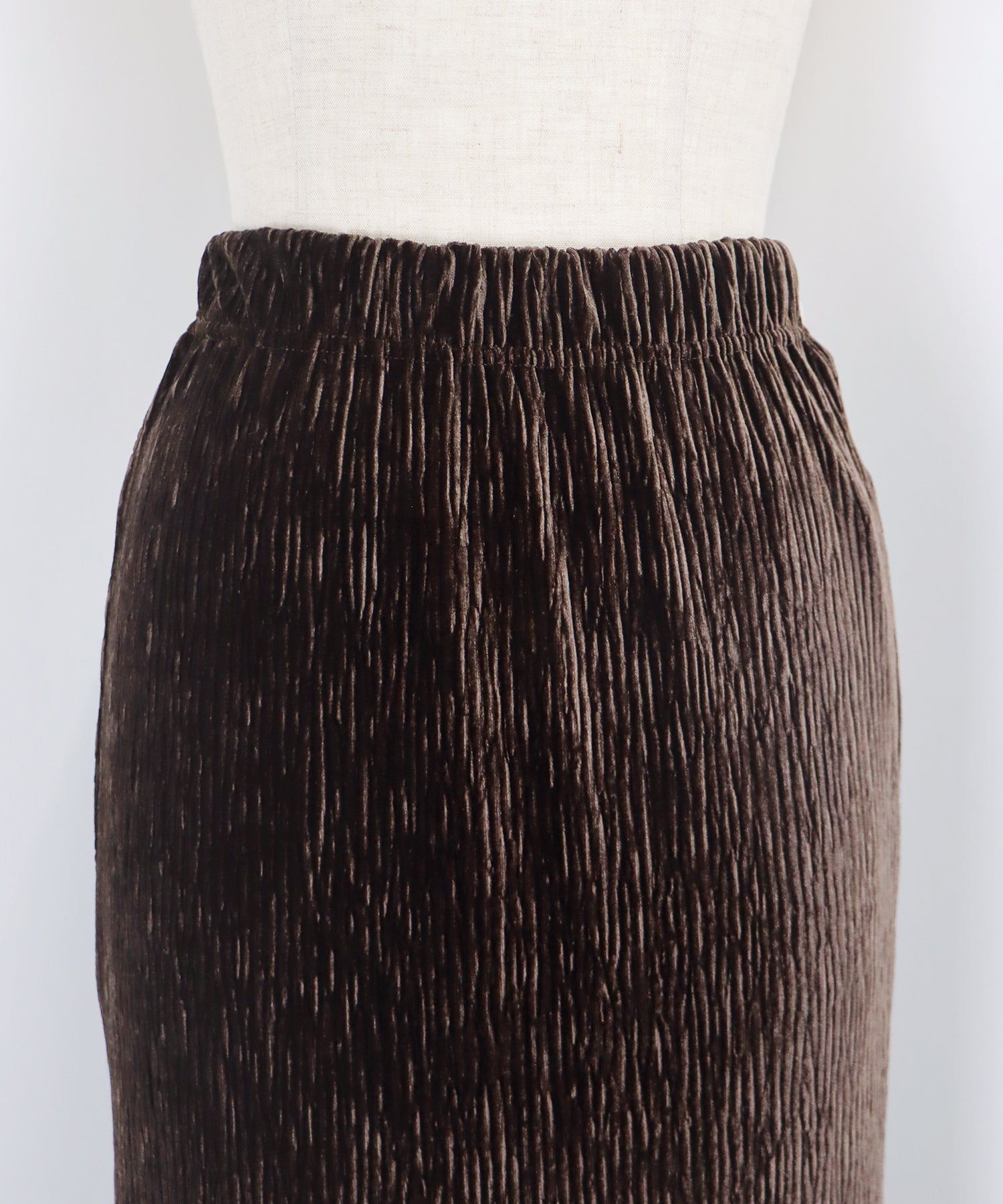 日本 BLUE EAST - 大人的優雅絲絨魚尾裙-黑