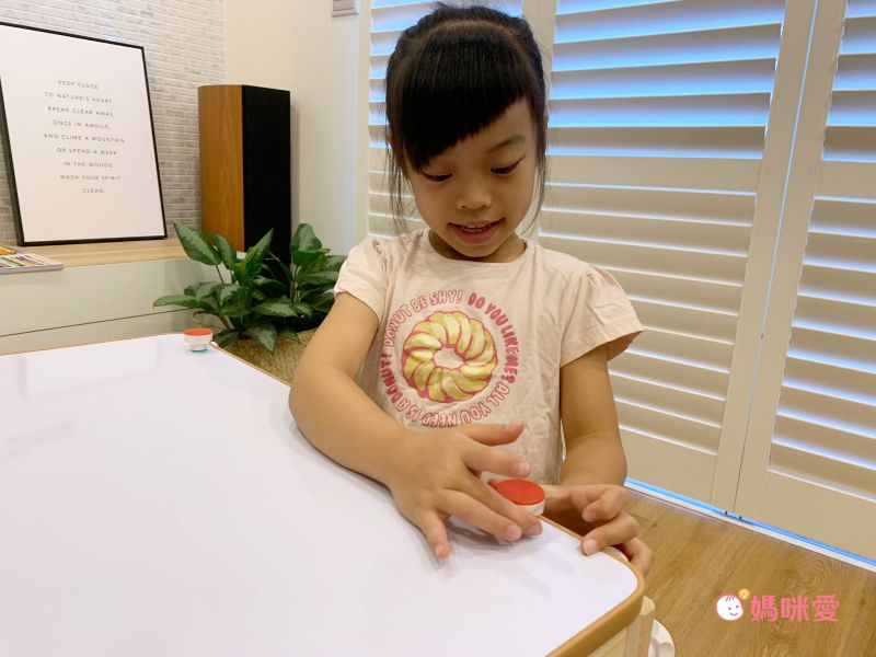 獨家超值組【芬蘭 Top Bright】二合一畫板書桌，專屬學習空間