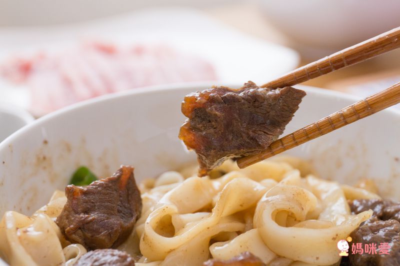 暖冬火鍋季【名廚美饌】東北酸菜鍋、蔘棗土雞湯、養生羊肉爐