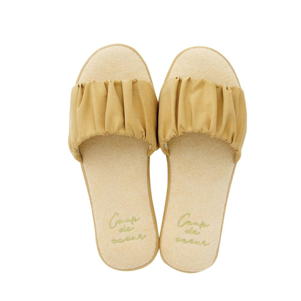 日本千趣會 - 糖果抓皺設計舒適室內拖鞋-黃 (23-24.5cm)
