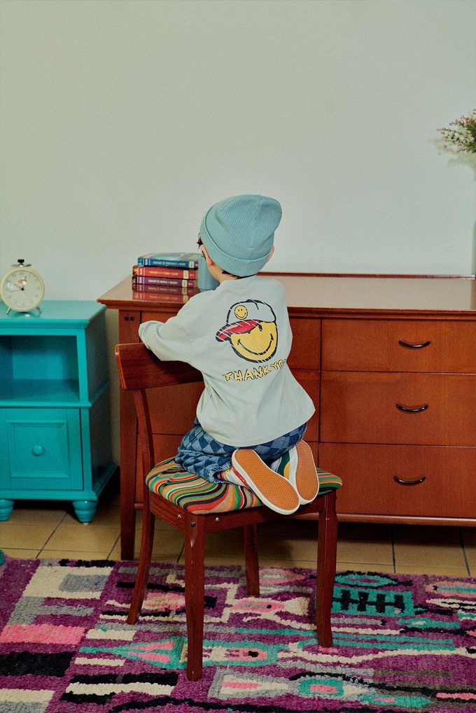 韓國 First Blue - 鴨舌帽笑臉印長袖上衣-灰綠