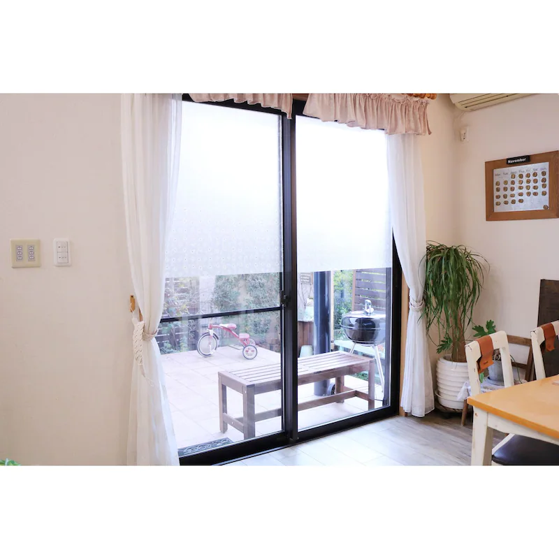 日本千趣會 - 日本製 99%抗UV光影窗貼(靜電式)-彩虹泡泡 (92×90cm*2枚)